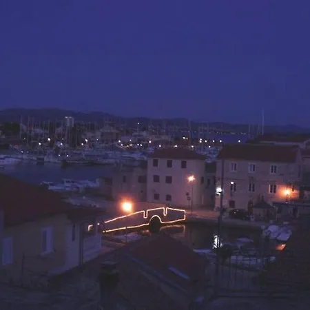 Apartamento Tribunj