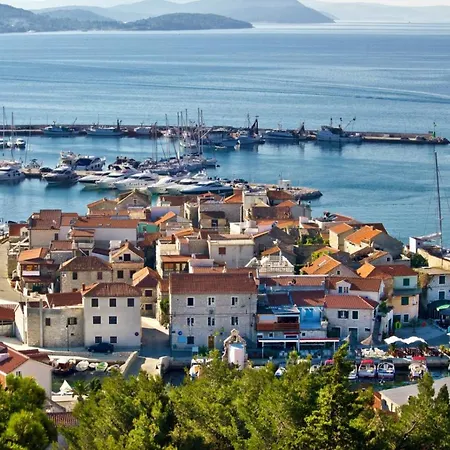 Tribunj Apartamento *